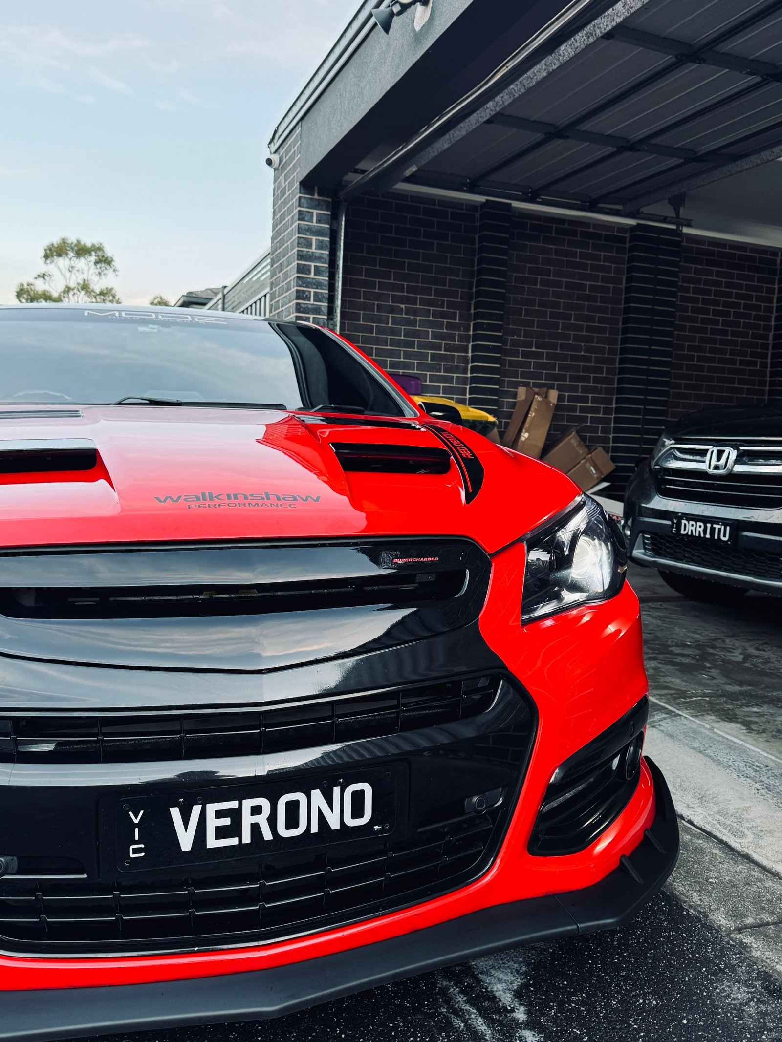 Exterior detail and gloss finish in Melbourne